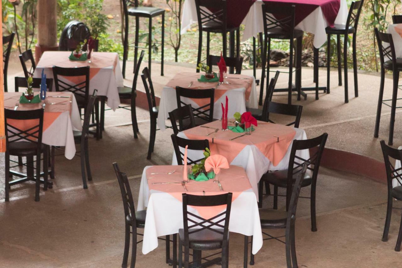 Hotel Nany Brasilito Exterior photo